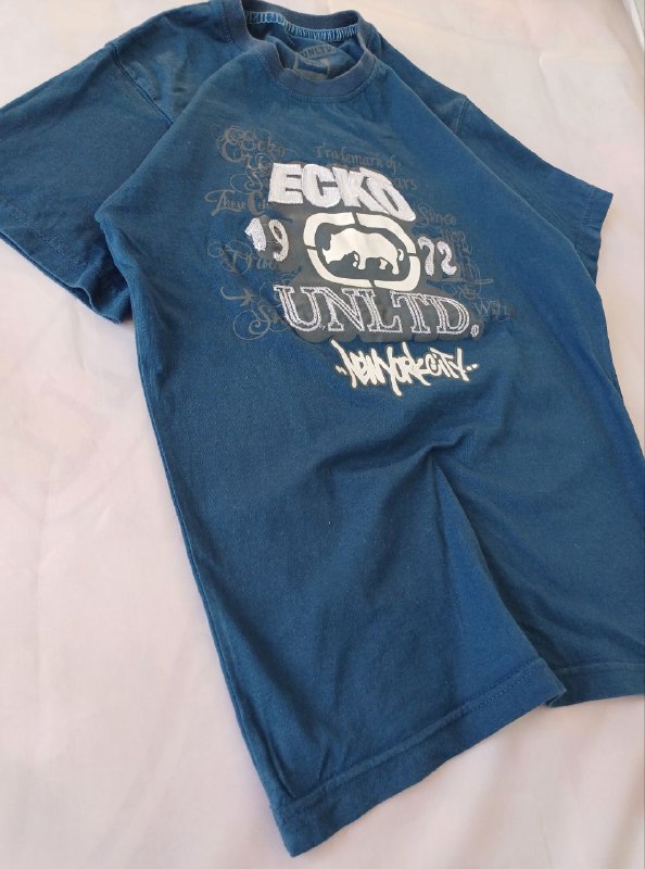 Ecko unlimited t-shirt Size M 2