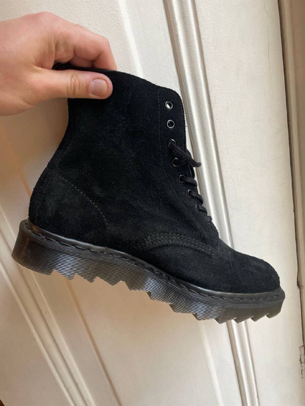 Мартинсы замша оригинал размер 8 2