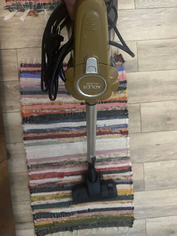 Пылесос, кувшин, канделябры, весы, коврики 7