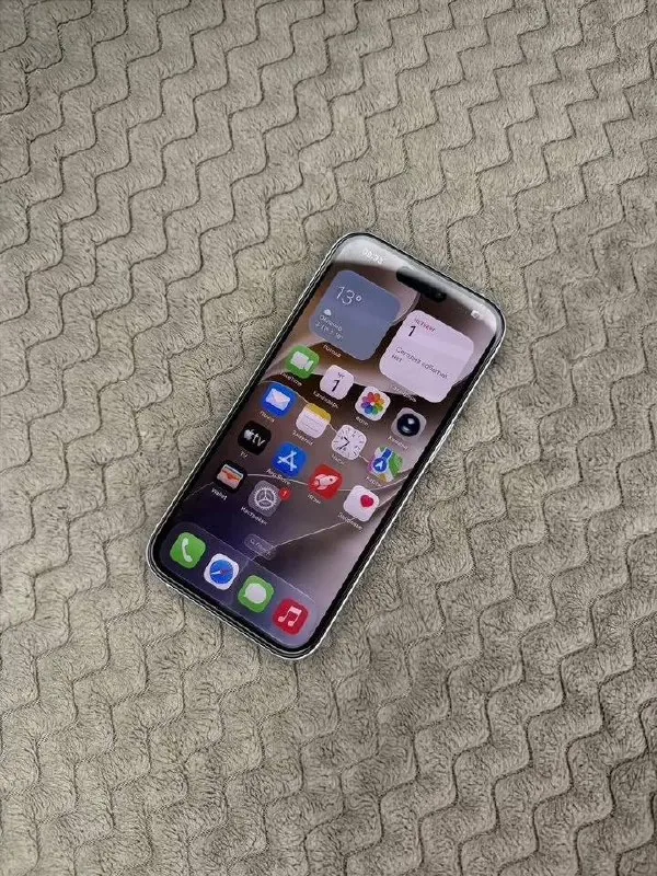 iPhone 15 128 ГБ 1