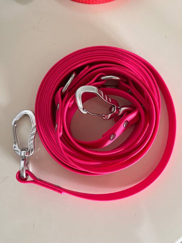 Собачьи вещи: худи, поводки, ошейники 7