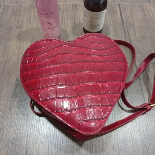 Сумочка, спрей Victoria's Secret, L'Occitane