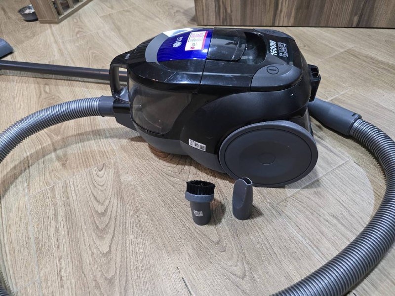 Пылесос LG в хорошем состоянии 2