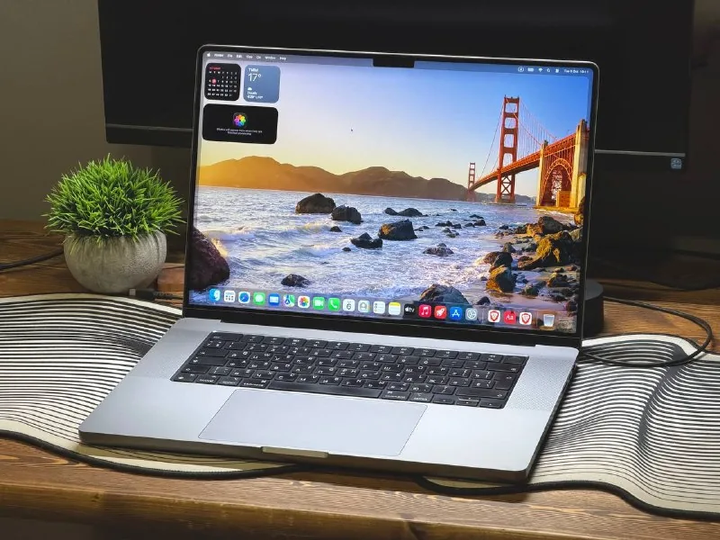 MacBook Pro 16" 2021 M1 Pro 16GB 512GB 1