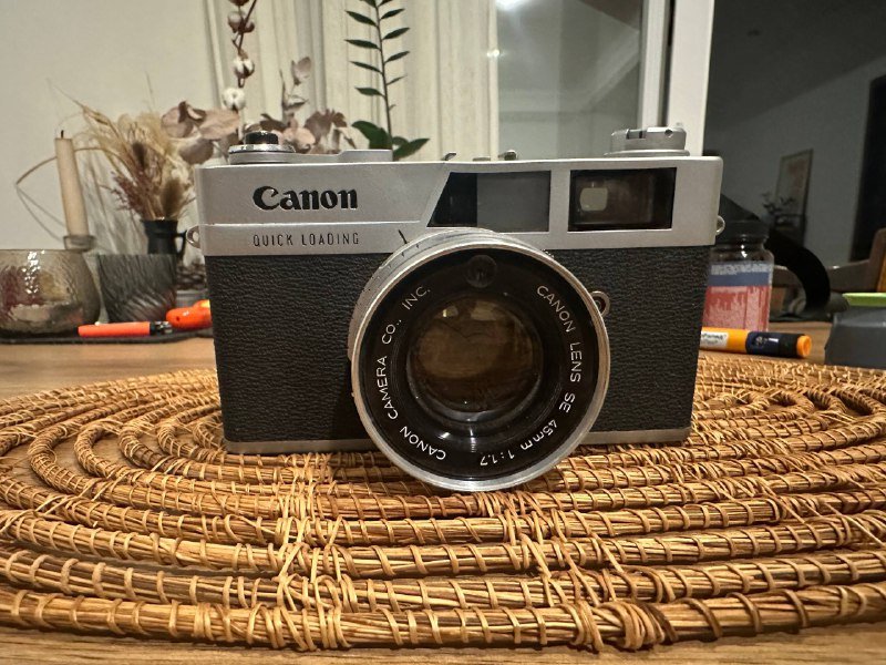 Пленочный дальномерный фотоаппарат Canon canonet ql17