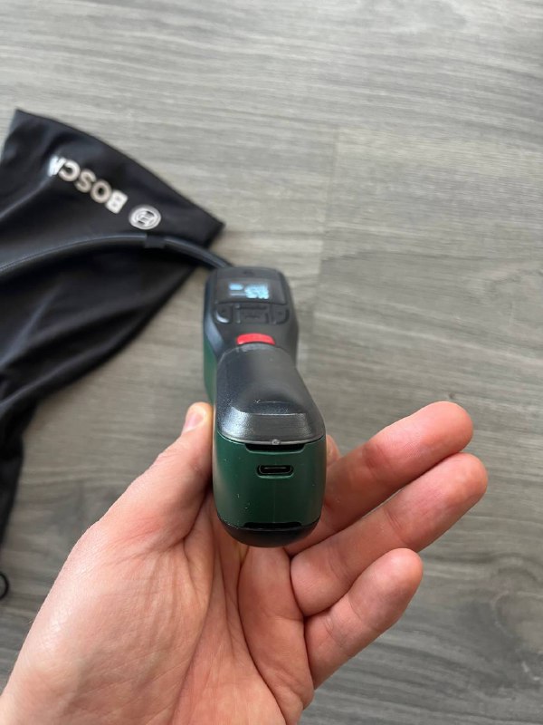 Мобильный насос Bosch 4