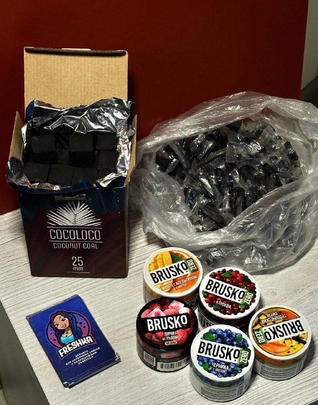 Кальян с аксессуарами и табаком 3