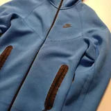 Nike tech fleece 2