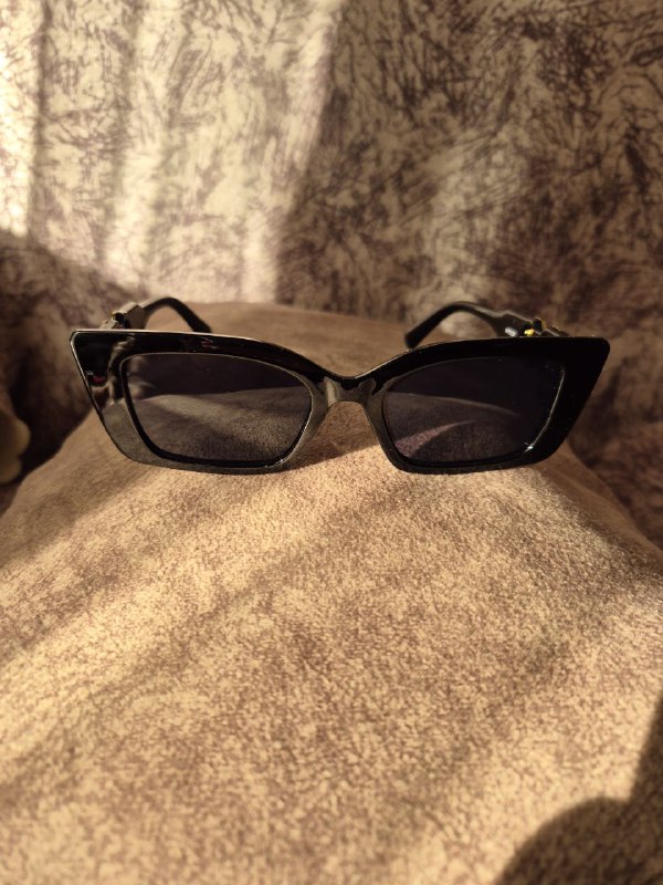 Солнцезащитные очки 8