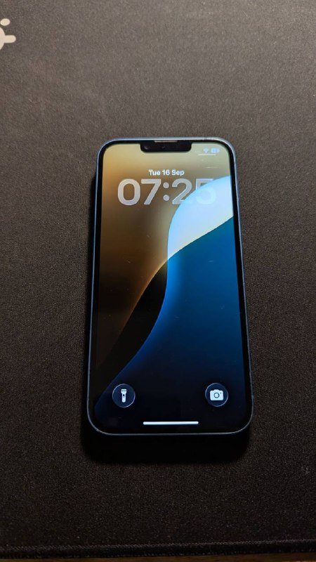 iPhone 13 1