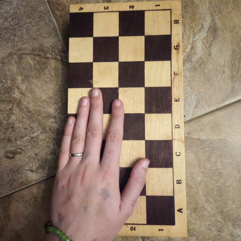 Учебники испанского, метафорические карты, шахматы, очки, шляпка, подставка для благовоний 6