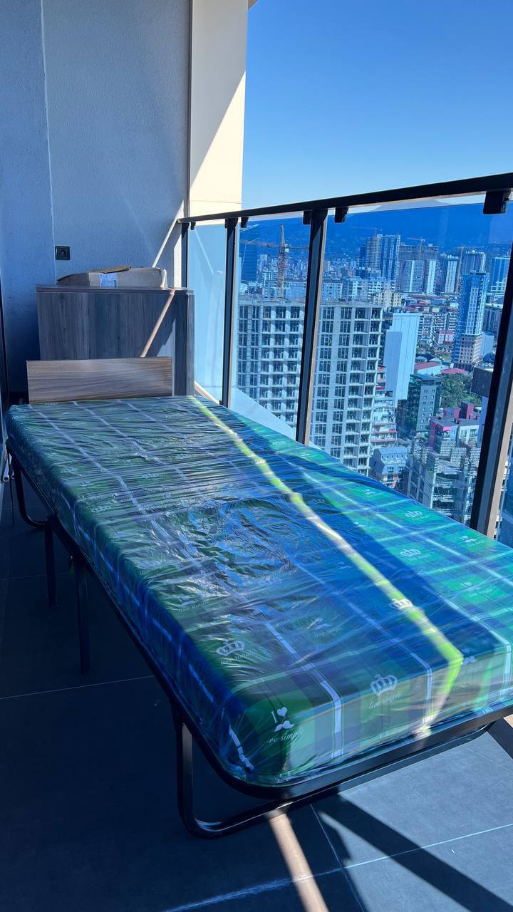 Раскладная кровать с матрасом 2