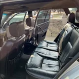 Mercedes E-Class 2000 4