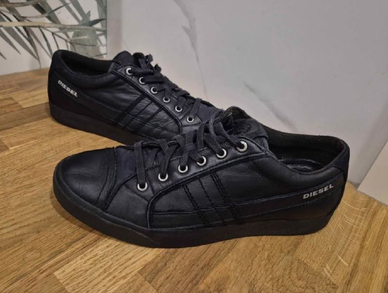 Жилет Diesel, куртка Calvin Klein, куртка Diesel, бомбер Diesel, кожаные кеды, кроссовки 8