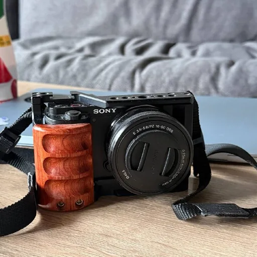 Sony ZV-E10 со стандартным объективом