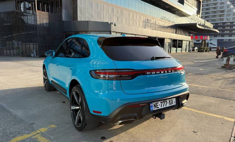Porsche Macan 3