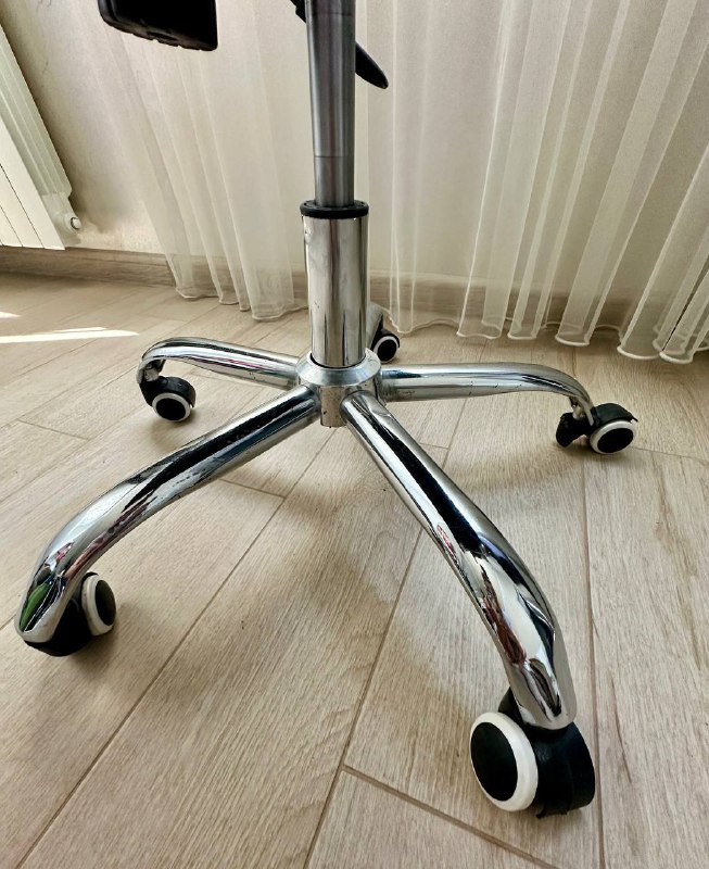 Офисное кресло для большого веса 2