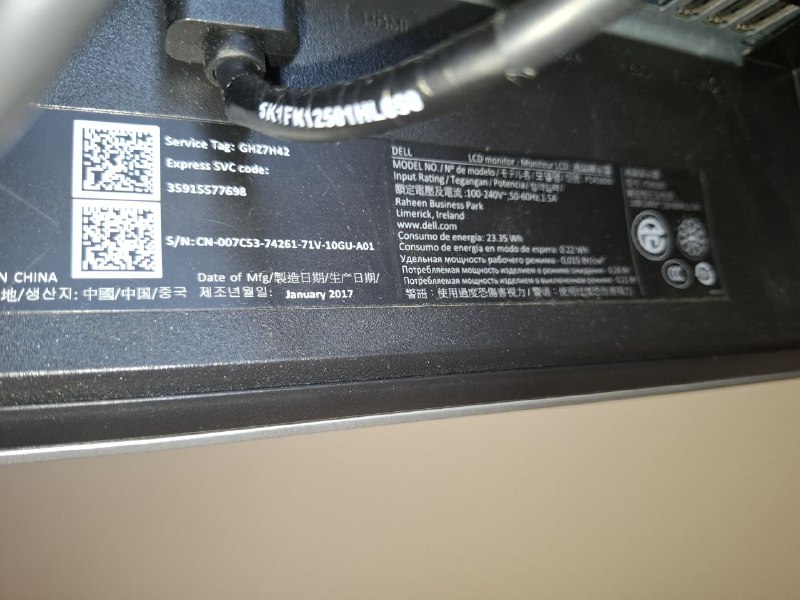 Два монитора Dell P2416D с кронштейном 3