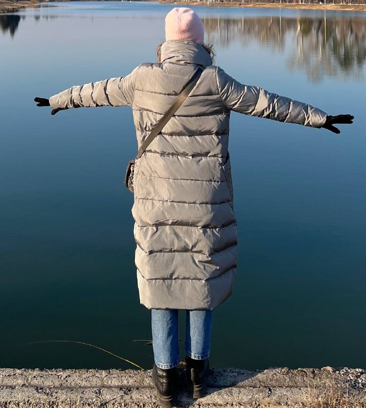 Пуховик размер М-L 2