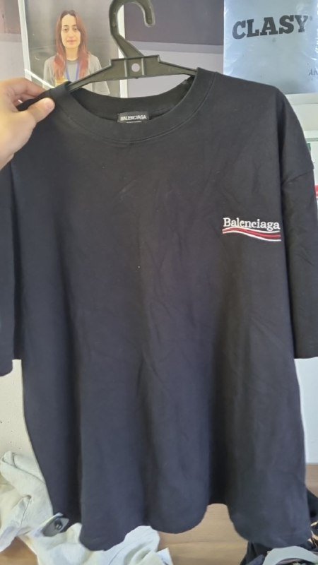 Футболка Balenciaga размер M