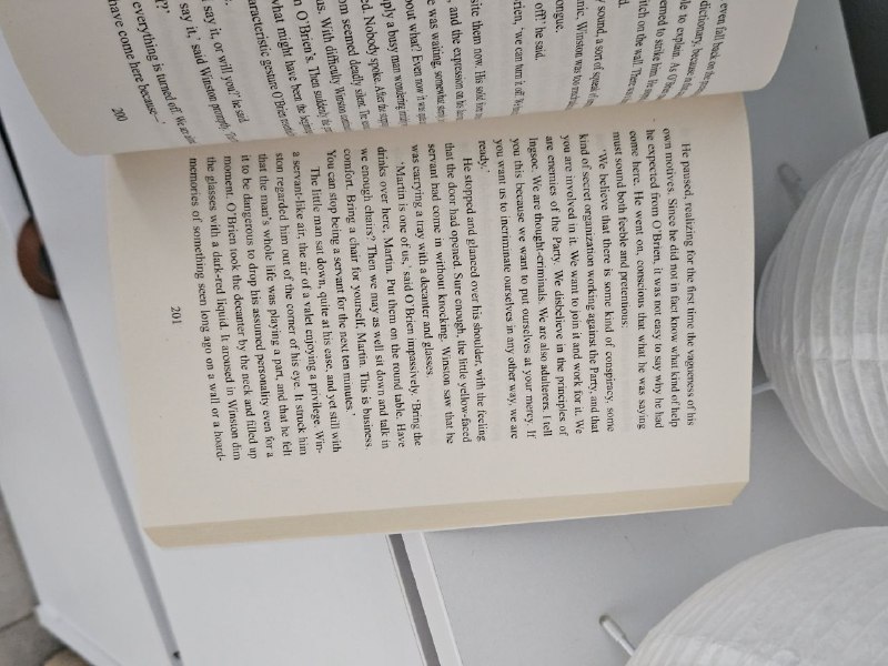 Книги 1984 и Animal Farm Джордж Оруэлл на английском 3