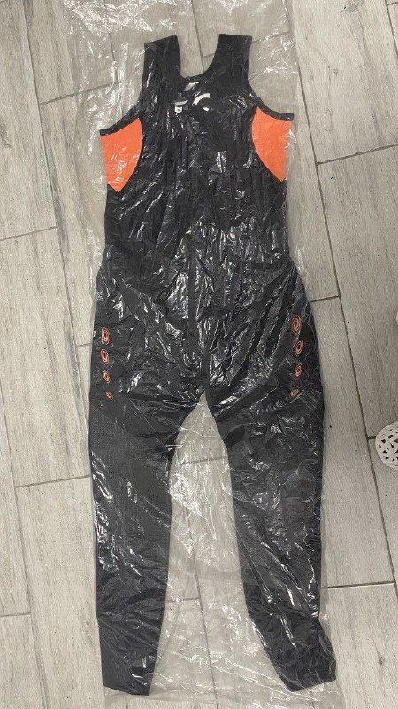 Гидрокостюм, гидрокуртка, гидро-носки 4