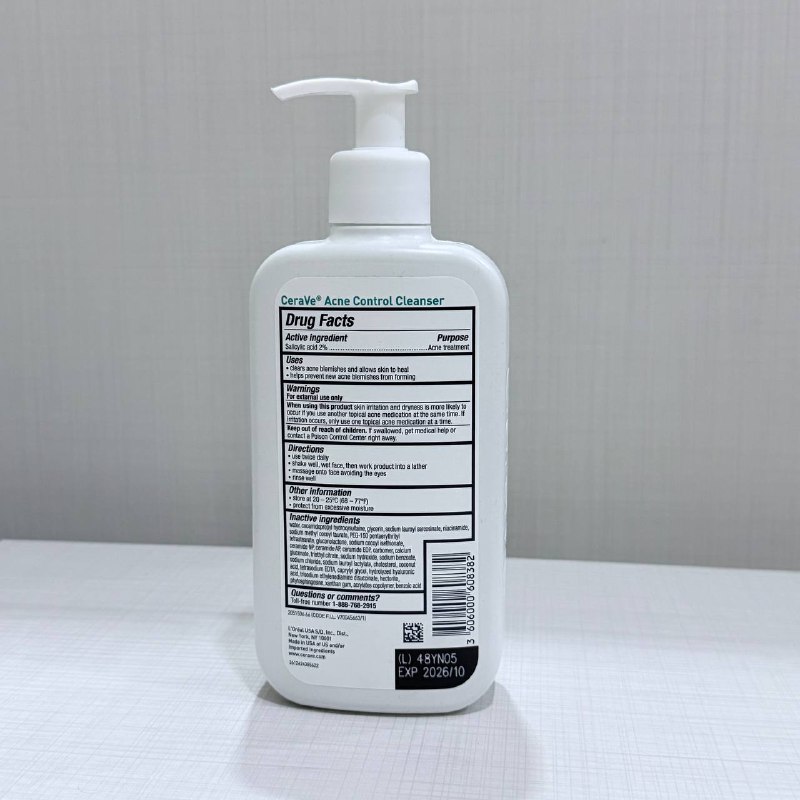 Hydrating Facial Cleanser 2 шт 8