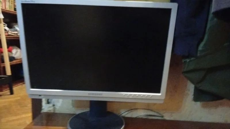 Монитор Samsung 1
