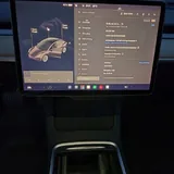 Tesla Model 3 7