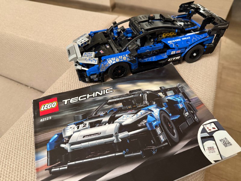LEGO Technic McLaren Senna конструктор 2