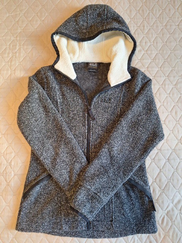 Женские куртки и кофты 10