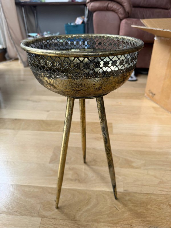 Дизайнерская пепельница 4