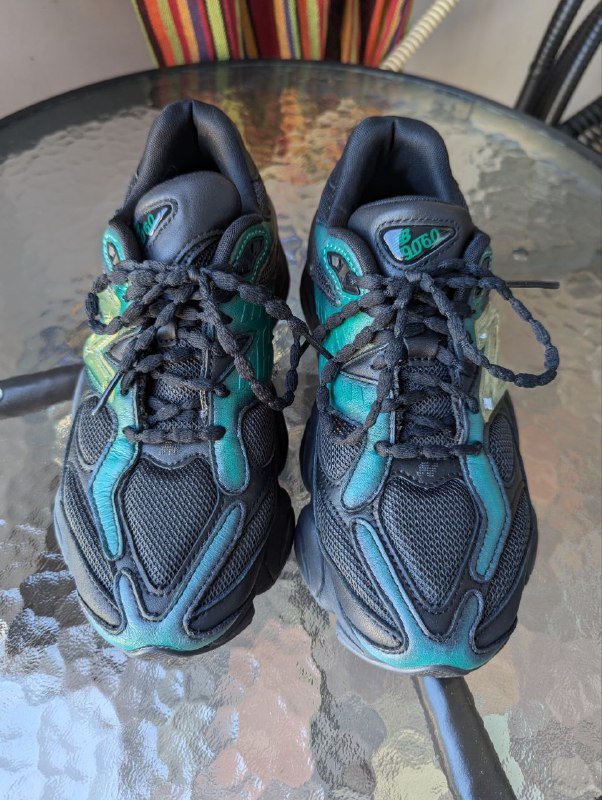 Женские кроссовки New Balance 9060 2