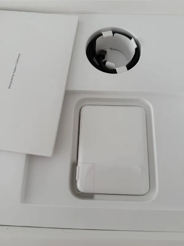 MacBook Pro 16 M5 Pro 24 GB 1 TB 1