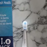 Сменные насадки для электрической зубной щетки Oral-B 2