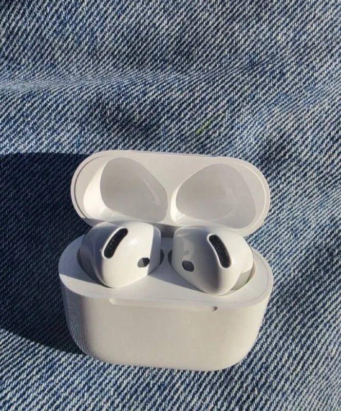 Airpods 4 ANC, Nintendo Switch 1, SD карта 128GB, геймпад 1