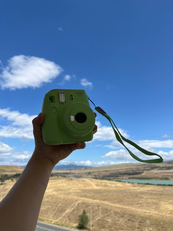 Камера моментальной печати instax mini 9 лайм