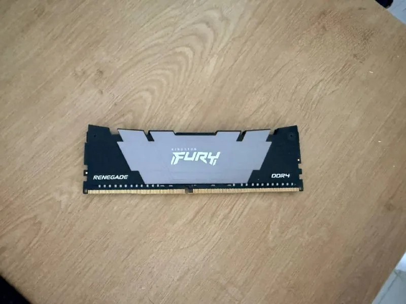Оперативная память Kingston Fury Renegade 32 Gb DDR4 3200 Мгц