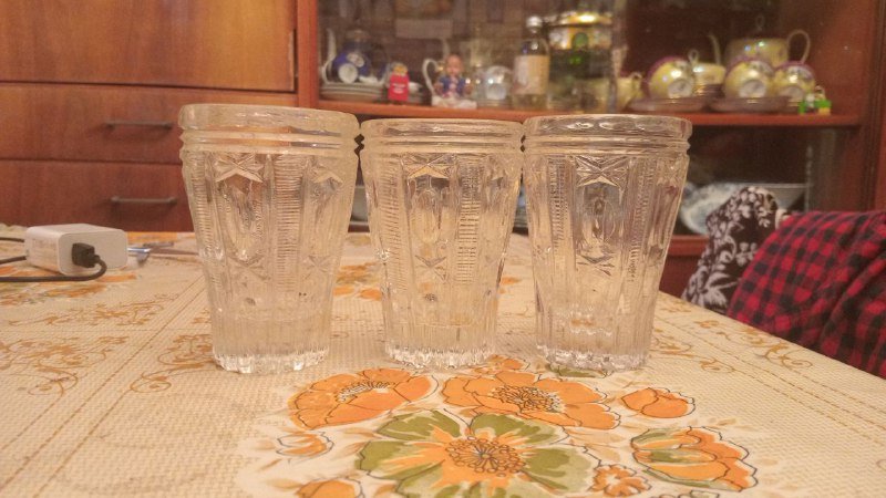 Гранёные стаканы, бокалы, графины, посуда, вазочки 1