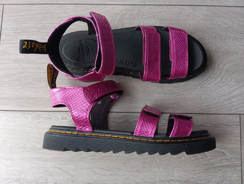 Босоножки Dr. Martens 36 размер