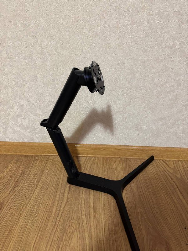 Постер для интерьера, Кронштейн для монитора 2