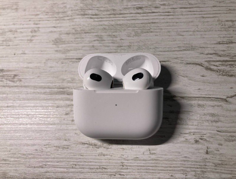 AirPods 3 (MagSafe Version)
