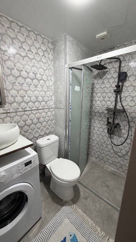 Студия на Згвиспира 3