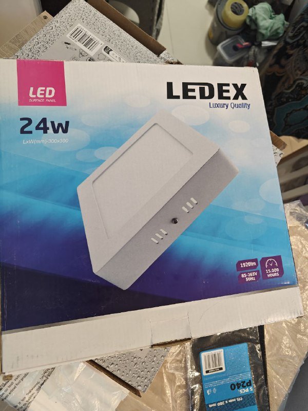 Светильники 30x30 LED нейтральный свет 3 шт 4