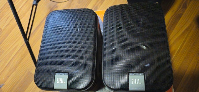 Студийные колонки JBL c2ps