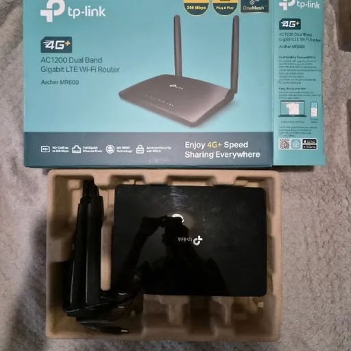 Wi-Fi роутер TP-Link Archer MR600
