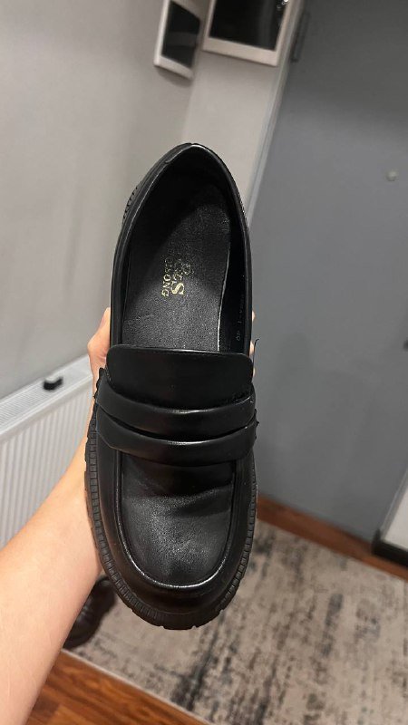 Черные женские лоферы 39-40 размер 2