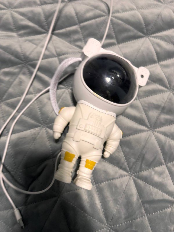 Ночник космонавт