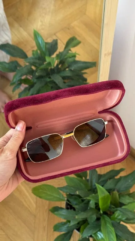 Солнцезащитные очки Gucci 1