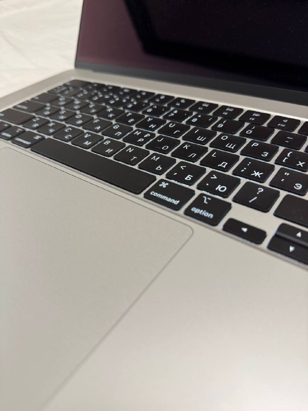 MacBook Air 15 m3 Silver 16/256 2